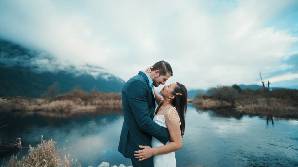 Weddings cinematic hero